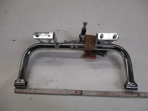 A945 Kawasaki EN 500 Sistema de aspersión de pies delantero Asombroso a la derec - Imagen 1 de 9