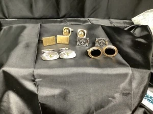 lot 5 pairs cufflinks menswear gold tone silver tone black  - Picture 1 of 2
