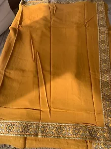 Georgette Sari 6 Yards Stoff mit Gold Handstickerei Bordüre - Bild 1 von 6