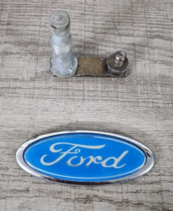 FORD CAPRI MK1 WIPER ARM PIVOT & SHAFT ASSY 792103 115 GENUINE NEW PART RARE NOW - Picture 1 of 2