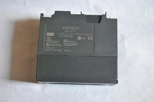 Siemens Digital Input Module SM321 DI 16xDC24V 321-1BH02-0AA0 - Picture 1 of 2