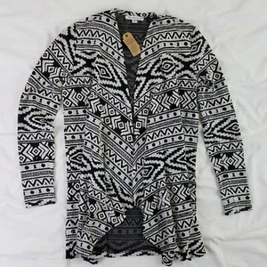NEU American Eagle XS Long Cover Up Cardigan Pullover Azteken Tribal weiß schwarz - Bild 1 von 6
