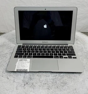 APPLE A1465 MACBOOK AIR 11 ZOLL, ANFANG 2015 Laptop I5-5250U 4GB 121GB SIEHE HINWEISE - Bild 1 von 10