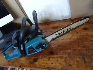 MAKITA EA3201S 2 STROKE 32CC 14 " BAR CHAINSAW - Picture 1 of 7
