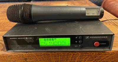 Micrófono Inalámbrico Sennheiser EM100 y SKM 100 Rango A Foto 1 de 4