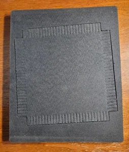 ¡Nuevo! "Edredón de trapo cuadrado Accuquilt Studio Die #50287 8,5"" (8 1/2 pulgadas)" - Imagen 1 de 5