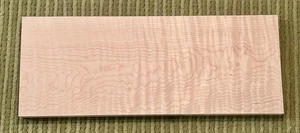 Figuras pesadas de madera de arce suave de tigre rizado de 17-1/4" x 6-3/4" x 15/16" - Imagen 1 de 2