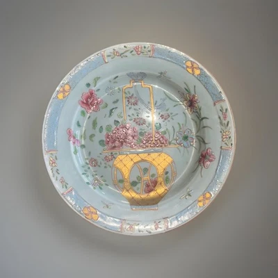 ANCIENNE ET SUPERBE ASSIETTE EN PORCELAINE DECOR CHINOIS 18EME - Photo 1/4