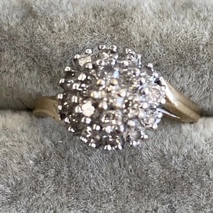 Pretty 14K Solid Yellow Gold APPROX .50TWC Diamond Cluster Ring Size 6, 3.9grams - Picture 1 of 9