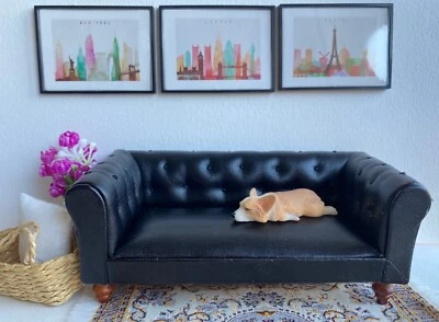 Sofá miniatura 1:12 casa de muñecas cuero negro muebles de sala perro pared decoración Foto 1 de 4