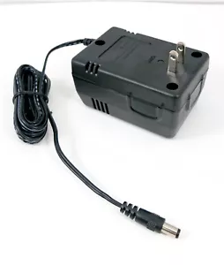 Universal AC 120V to DC 7V 1500mA (1.5 Amp) Linear Power Supply Adapter A40715 - Picture 1 of 3