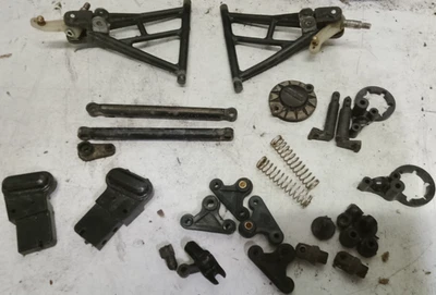 pieces  de train avant d'amortisseur pour buggy Grasshopper Vintage tamiya 1/10 - Photo 1/2