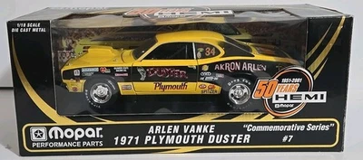 MOPAR ARLEN VANKE 1971 PLYMOUTH DUSTER NHRA 1/18 DIECAST DRAG CAR conmemorativo Foto 1 de 4