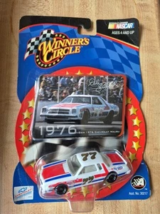 Dale Earnhardt #77 NASCAR 1976 Hy-Gain Chevy Malibu 1:64 Scale DieCast New - Picture 1 of 3