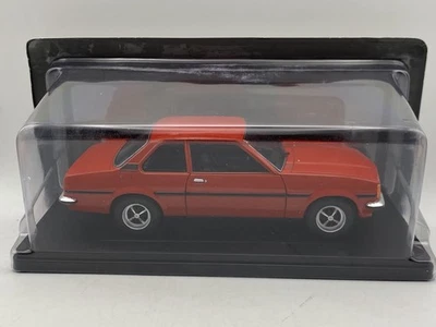 1:24 Opel Ascona 1.3 SR Ixo Hachette modellauto metallauto Diecast - Bild 1 von 3
