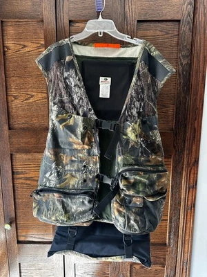 Mossy Oak Strut Zone Turkey Hunting Vest Size L-XL - Image 1 of 3