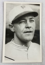 Vintage Philadelphia Phillies Photo Post Card#143-Hub Pruett (1927-28)