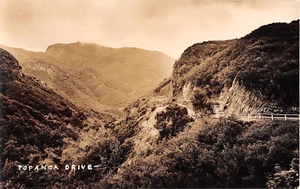 20er Jahre? RPPC Vogelperspektive Topanga Drive Topanga CA - Bild 1 von 2