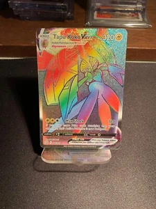 Tapu Koko VMAX (Secret) - SWSH05 Pokemon TCG Kampfstile - Bild 1 von 2