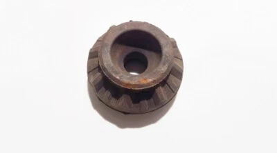 Soporte guía trasero izquierdo volkswagen golf 1995 191512333, original #973252-45 Foto 1 de 2