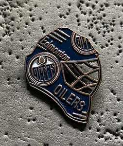 Edmonton Oilers Goalie Mask NHL Hockey Pin - Imagen 1 de 2