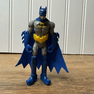 Mattel DC Infinite Heroes Crisis Batman 3.75” Action Figure Blue and Gray Toy - Picture 1 of 7