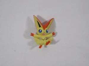 Pokemon Victini Mini PVC Figure Nintendo  1.5" - Picture 1 of 2