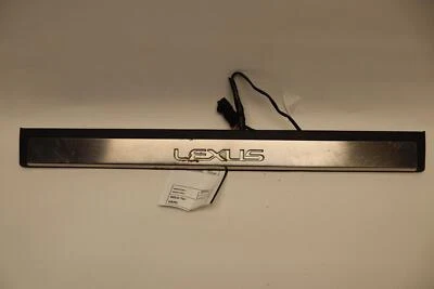 2013-2018 LEXUS ES350 ES300H FRONT PASSENGER SIDE DOOR SILL SCUFF PLATE OEM Foto 1 de 4