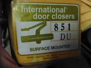 International Door Closer 851 montaje en superficie de uranio empobrecido serie 60 talla 1 - Imagen 1 de 2