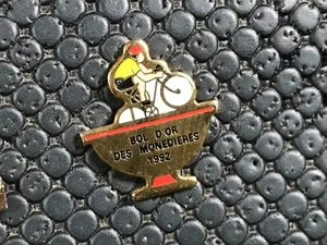 pin's pin BADGE VELO BICI BIKE BOL D'OR MONEDIERES 92 - Picture 1 of 1