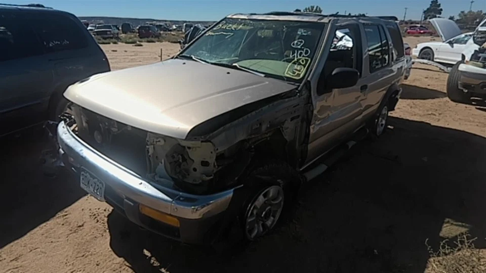 Used Front Left Door Window Regulator Front fits: 1999 Nissan Pathfinder electri - Image 1 of 4