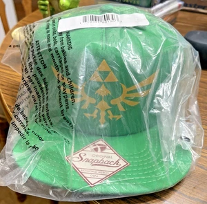New GREEN NINTENDO ZELDA LINK TRI FORCE TRUCKER SNAPBACK HAT CAP ADULT w/ Tags ! - Picture 1 of 11