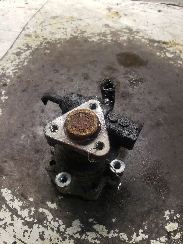 Bomba de dirección asistida compatible con 03-06 PORSCHE CAYENNE 1324379 Foto 1 de 4