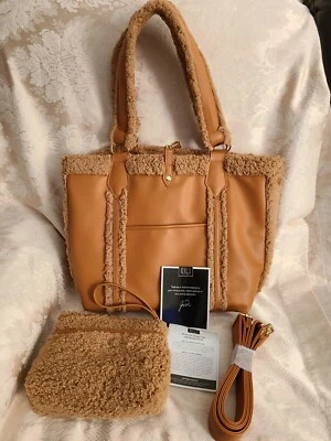 G.I.L.I. GILI Reversible Sherpa LARGE Tote with Sherpa Pouch bag BRAND NEW - Image 1 of 4