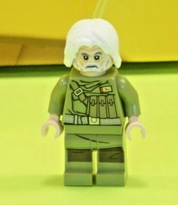 LEGO Admiral Ematt minifigure (sw0891) from 75202 Defense of Crait, new - Picture 1 of 4