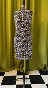 Tory Burch braun/weißes ärmelloses Kleid aus 100% Seide mit drapierter Taille Größe XS - Bild 1 von 3