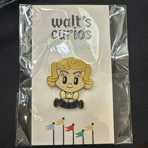 Fantasy pin Walt’s Curios Limited Edition Mary Blair - Picture 1 of 1