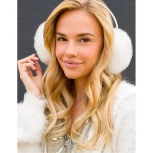 Joyfolie Madison Ear Muffs Cream Adult Faux Fur Cozy Winter Warm NIP - Picture 1 of 6