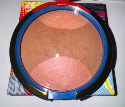 MAC PINK POWER MSF~WONDER WOMAN COLLECTION - Image 1 of 4