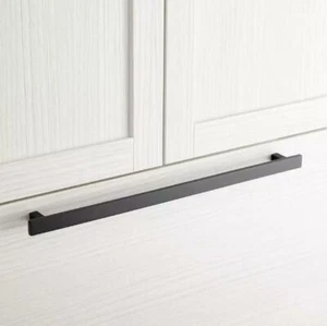 Signature Hardware 18" Covello massiver Messing Gerätezug, mattschwarz - Bild 1 von 1
