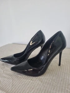 PIED A TERRE BLACK HEELS SIZE 8 STILETTO STYLE POINTED TOE - Picture 1 of 4