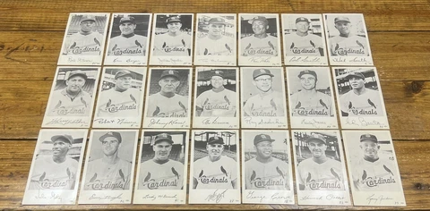 VINTAGE 1960S ST. LOUIS CARDINALS TEAM ISSUED POSTCARDS GIBSON BOYER JAVIER X26 Cover