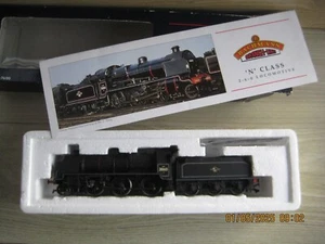 BACHMANN RAILWAYS OO 32-151 N CLASS 31860 BR LINED BLACK L/EMBLEM - Picture 1 of 4
