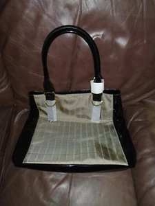 Estee Lauder GRAY & BLACK Tote Hand Purse Bag & MAKE-UP Pouch Set  NWOT - Picture 1 of 3