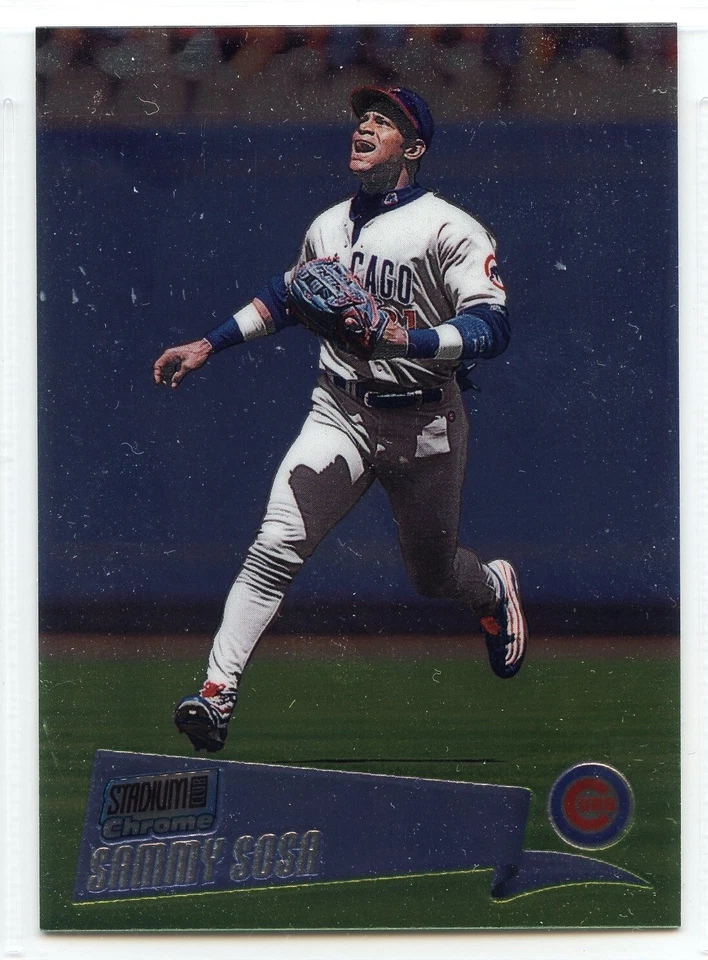 2000 Topps Stadium Club Chrome Baseball - #175 - Sammy Sosa - Chicago Cubs - Image 1 of 1