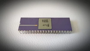 Siemens SAB 8085 A-C purple ceramic CPU Intel 8085 äquivalent MCS-80/85 Family - Afbeelding 1 van 8