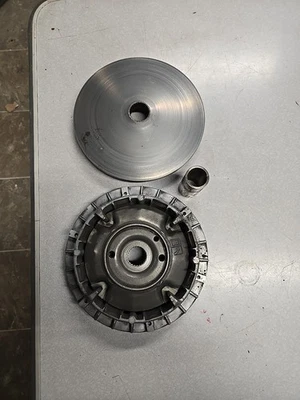 OEM POLARIS 06-07 HAWKEYE 300 PRIMARY DRIVE CLUTCH ASSEMBLY 2875691 #91 - Image 1 of 4