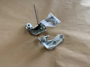 2015-2023 Ford Mustang GT GT500 GT350 Door Hinges RH Pass. Upper Lower "White" - Picture 1 of 4