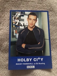 ROCKY MARSHALL (HOLBY CITY) HAND SIGNED CAST CARD - UNDEDICATED - Picture 1 of 2