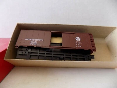 40 FT. BOX CAR FOR PRR. BOX CAR  BY BRANCHLINE KIT  NOS - Image 1 of 2